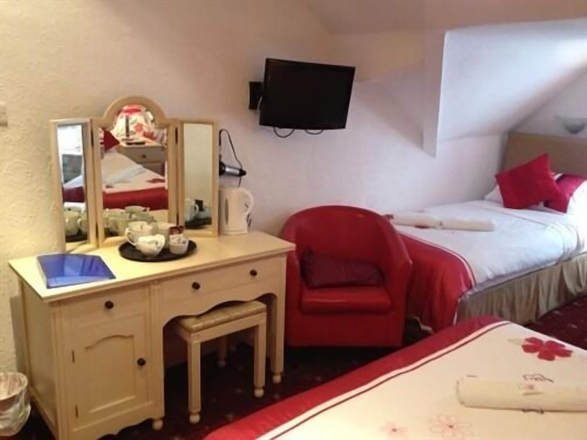 Pelham Lodge - Blackpool — Photos 2